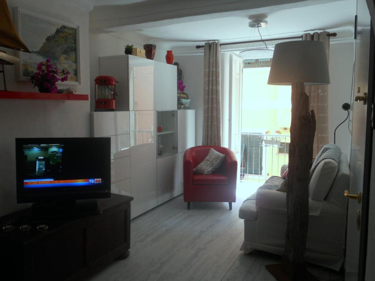 La Porta Delle 5 Terre Trilocali Apartment โบนัสโซลา ห้อง รูปภาพ