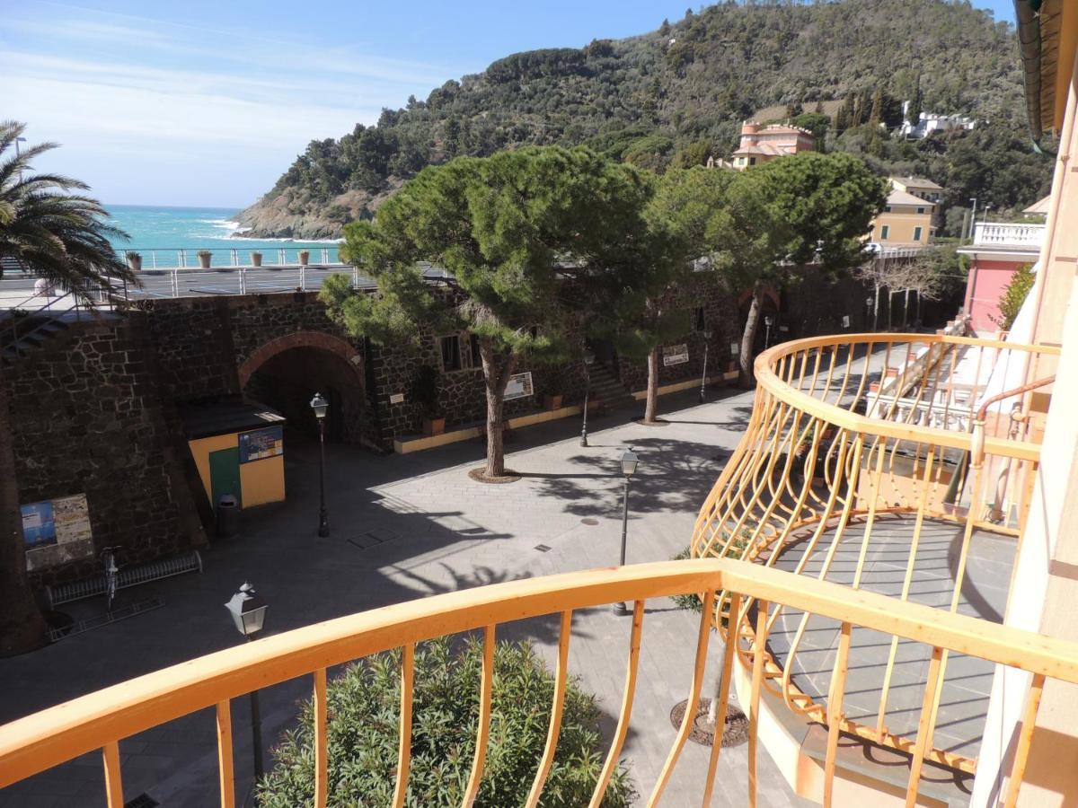 La Porta Delle 5 Terre Trilocali Apartment โบนัสโซลา ภายนอก รูปภาพ